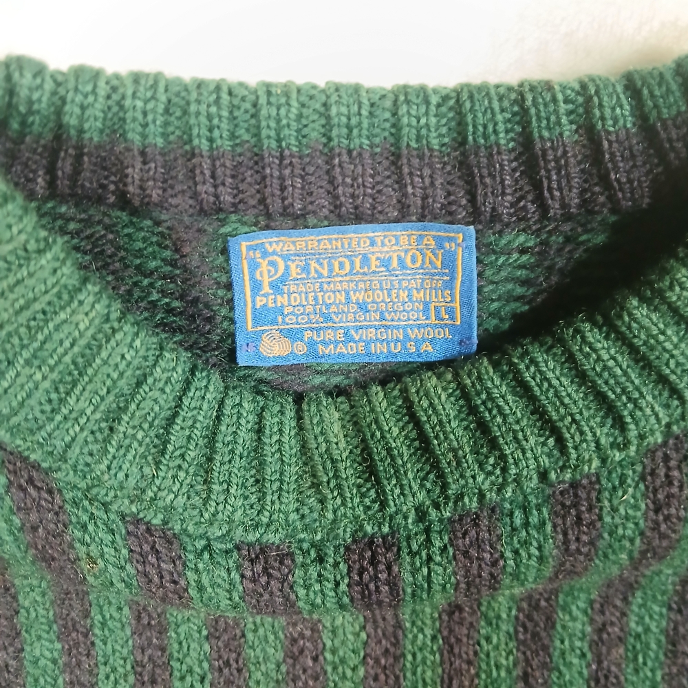Vintage Pendleton Geometric Patterned Green and B… - image 2